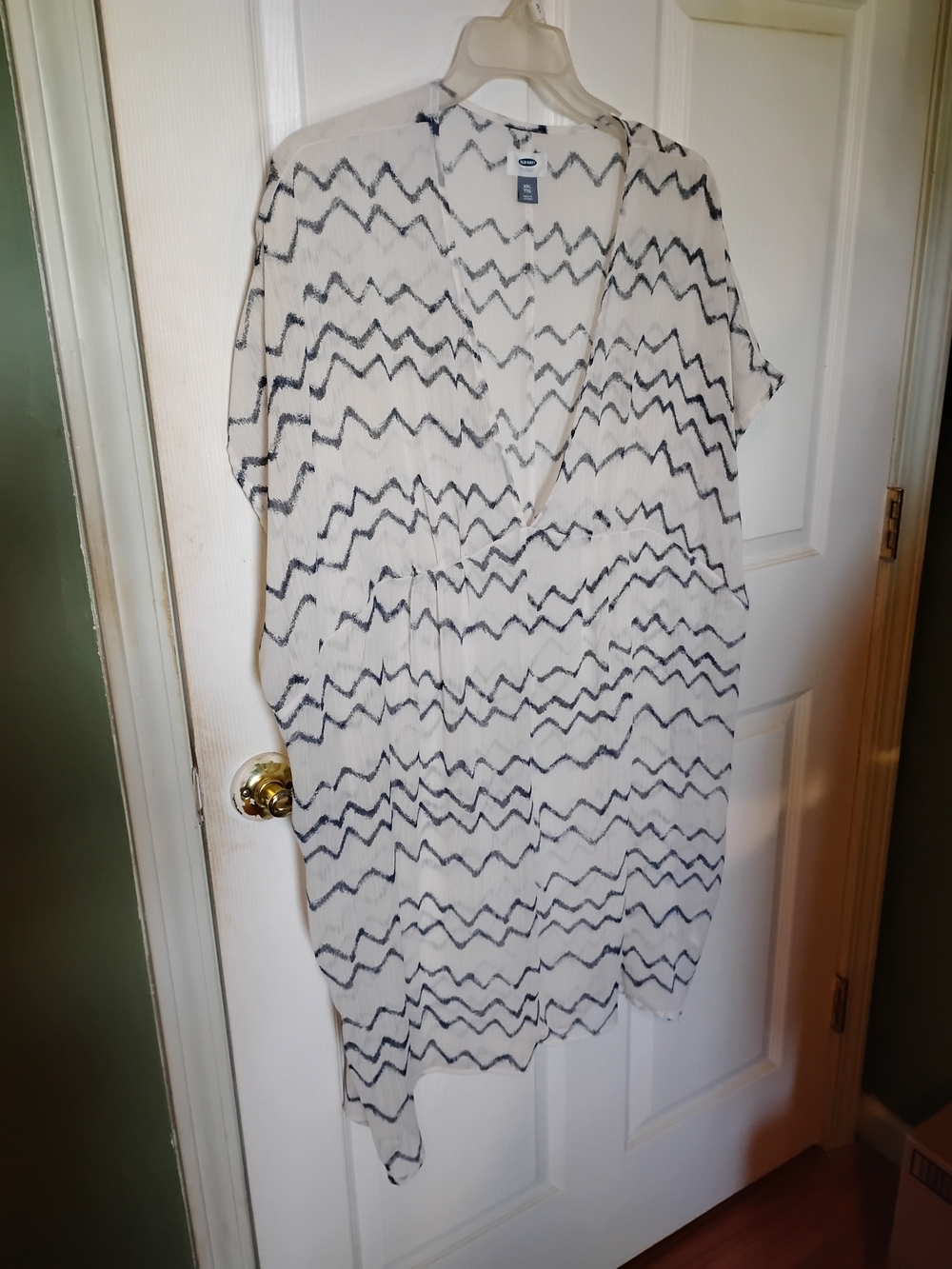 Women’s White Chevron Kimono Top - Old Navy